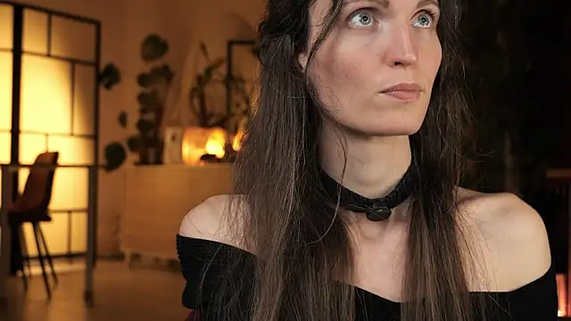 yulladao online show from 11/19/25, 07:03