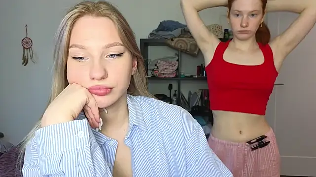 MiaKeler online show from 03/12/25, 03:18