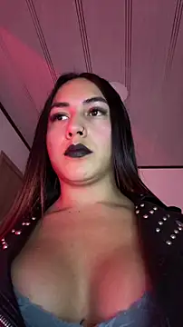 jesica  simpson online show from 04/19/26, 11:29