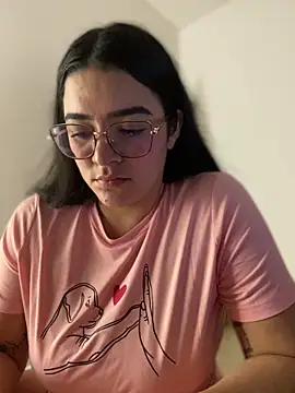 Lia flowers online show from 01/27/25, 04:41