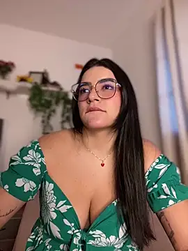 Lia flowers online show from 01/30/25, 11:02