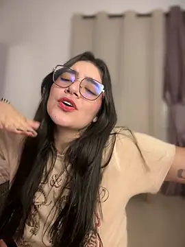 Lia flowers online show from 03/15/25, 05:19