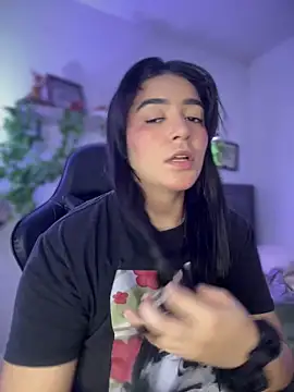 Lia flowers online show from 09/11/25, 12:11