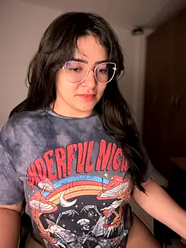 Lia flowers online show from 11/03/25, 05:09