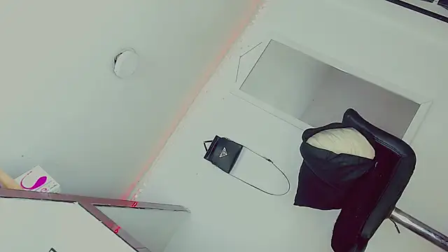 candy kendall online show from 02/15/25, 04:01