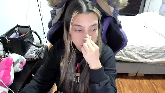 LuisaReyes 2911 online show from 09/09/25, 02:00