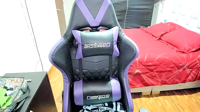 LuisaReyes 2911 online show from 11/23/25, 02:11