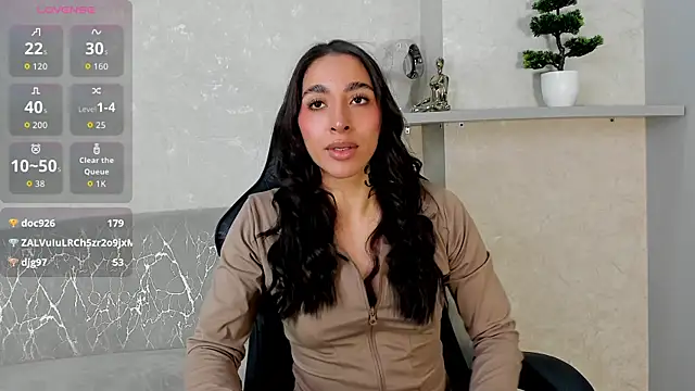 KAYLA BATISTA online show from 07/10/26, 11:51