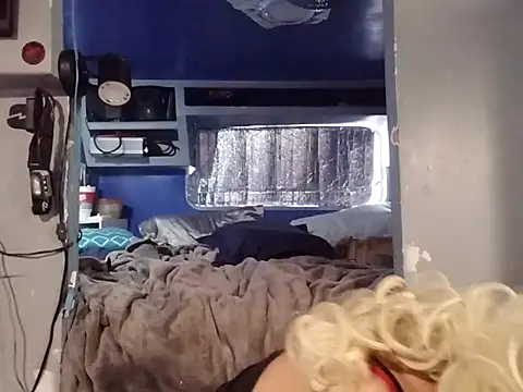 jtru304 online show from 11/13/25, 04:28