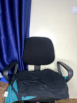 sweetestval online show from 09/12/25, 04:56