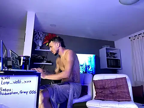 sebastiangrey06 online show from 04/15/26, 06:53