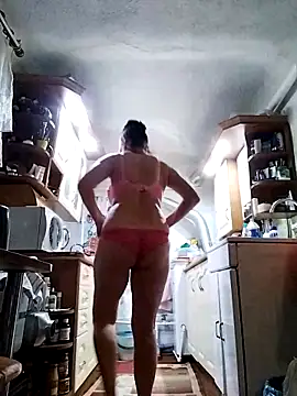 lindaledi2 online show from 02/12/25, 04:33