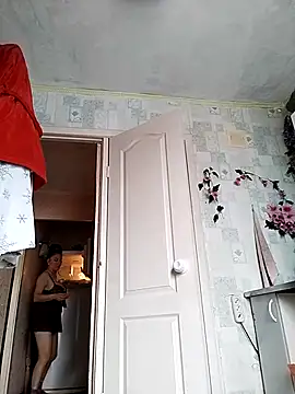 lindaledi2 online show from 03/15/25, 09:30