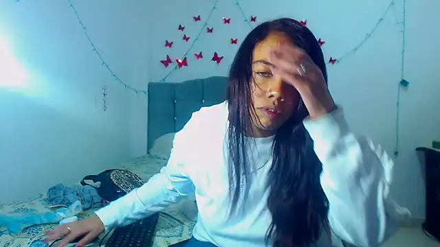 AmaraRoberts420 online show from 01/21/25, 10:08