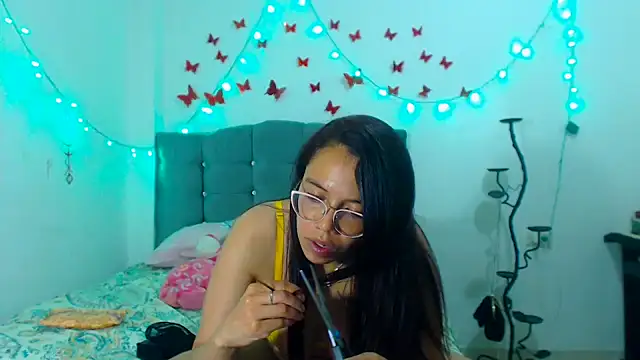 AmaraRoberts420 online show from 02/03/25, 03:53