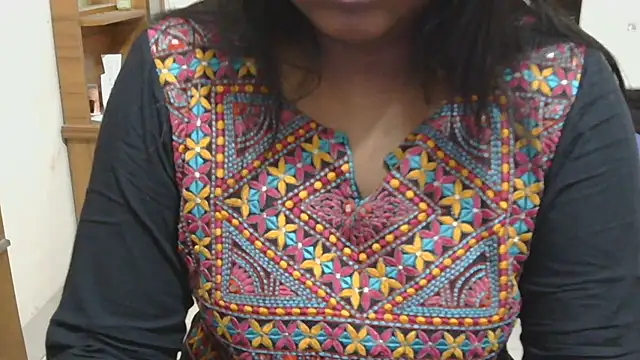 esita 1212 online show from 03/13/26, 01:34