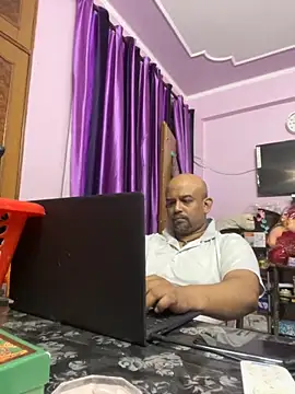 Dick 6inches online show from 10/22/25, 03:34