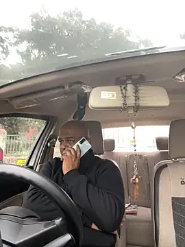 Dick 6inches online show from 12/21/25, 03:35