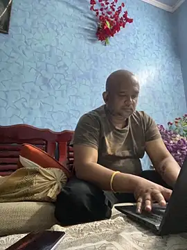 Dick 6inches online show from 03/15/26, 04:35