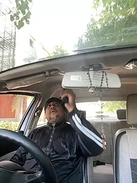 Dick 6inches online show from 04/15/26, 02:51