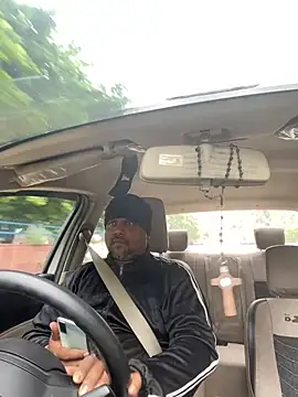 Dick 6inches online show from 04/17/26, 02:58