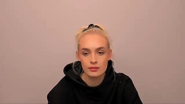 OliviaKisss online show from 02/12/26, 02:34