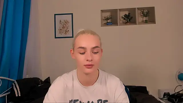 OliviaKisss online show from 05/31/26, 03:08