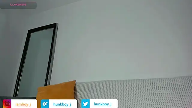 FitnessMaleModel online show from 10/05/25, 05:55