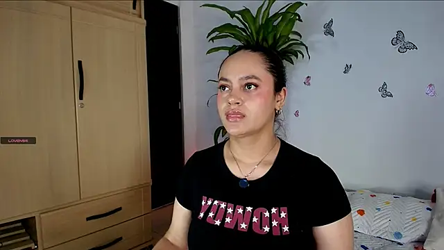 VICTORIABLACK xh online show from 04/14/26, 07:31