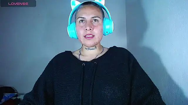 Yessi rousse online show from 12/14/24, 07:18