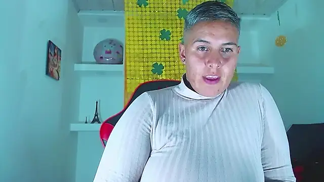 Yessi rousse online show from 03/18/25, 12:36