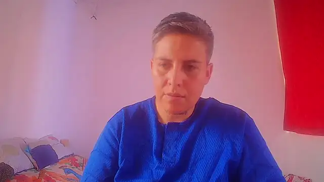 Yessi rousse online show from 10/07/25, 07:33