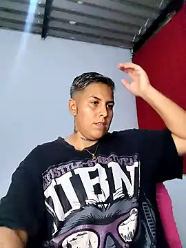 Yessi rousse online show from 10/18/25, 01:30