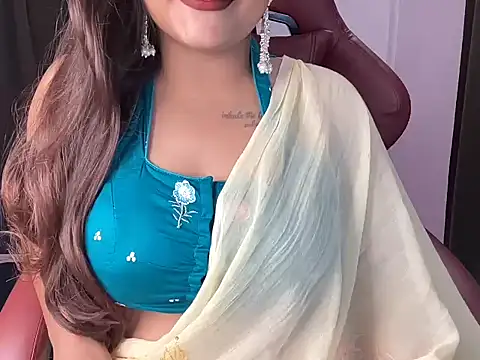 Snapshot of shanayaaa_1 chatting on 06/28/26, 07:20 shanayaaa 1 online show from 06/28/26, 07:20