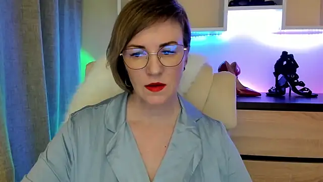 Snapshot of feliziaDesire chatting on 02/10/26, 07:07 feliziaDesire online show from 02/10/26, 07:07