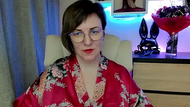 Snapshot of feliziaDesire chatting on 02/18/26, 04:36 feliziaDesire online show from 02/18/26, 04:36