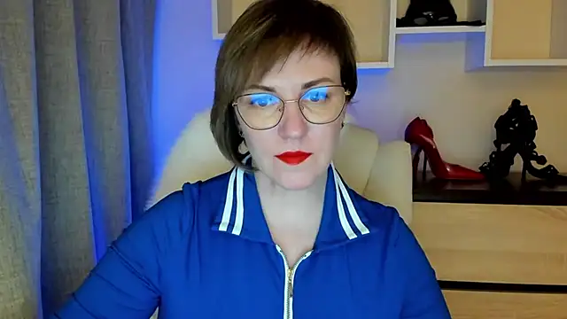 Snapshot of feliziaDesire chatting on 03/08/26, 12:31 feliziaDesire online show from 03/08/26, 12:31