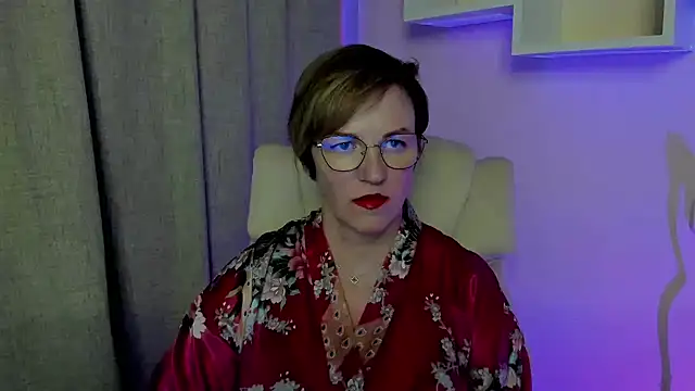 Snapshot of feliziaDesire chatting on 07/07/26, 12:53 feliziaDesire online show from 07/07/26, 12:53