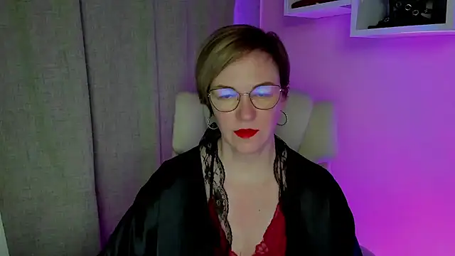 Snapshot of feliziaDesire chatting on 07/23/26, 02:53 feliziaDesire online show from 07/23/26, 02:53