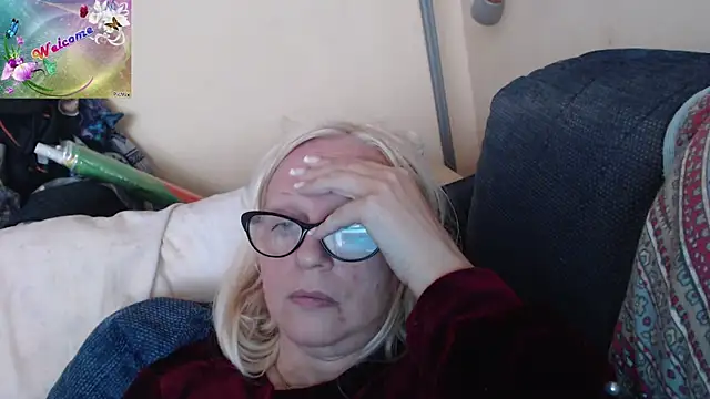 martachatte online show from 10/11/25, 07:40