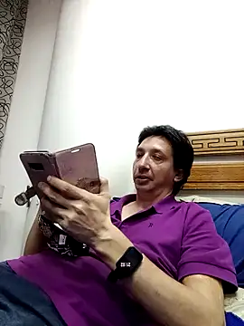 Snapshot of Pacobakan042 chatting on 09/26/25, 12:03 Pacobakan042 online show from 09/26/25, 12:03