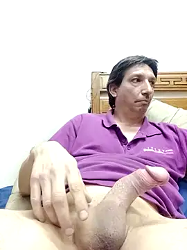 Snapshot of Pacobakan042 chatting on 09/30/25, 11:43 Pacobakan042 online show from 09/30/25, 11:43