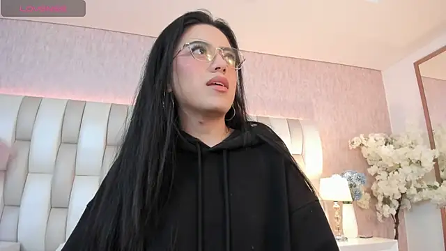 Rebeca jones online show from 02/19/25, 01:17