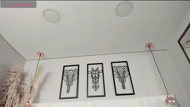 Rebeca jones online show from 09/09/25, 12:26