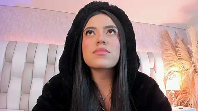 Rebeca jones online show from 03/04/26, 12:22