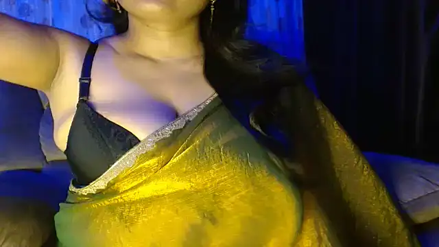 janifer001 online show from 10/19/25, 05:02