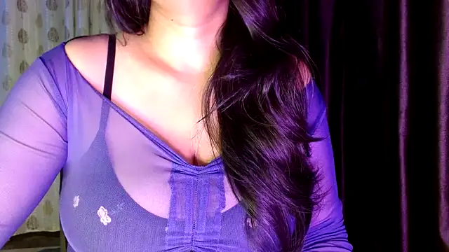 Snapshot of janifer001 chatting on 03/01/26, 12:23 janifer001 online show from 03/01/26, 12:23