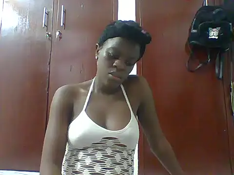 Snapshot of Sexy_Chocolate_Babe chatting on 02/03/25, 02:14 Sexy Chocolate Babe online show from 02/03/25, 02:14