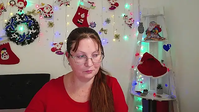 VanessaHotts online show from 12/26/24, 05:08