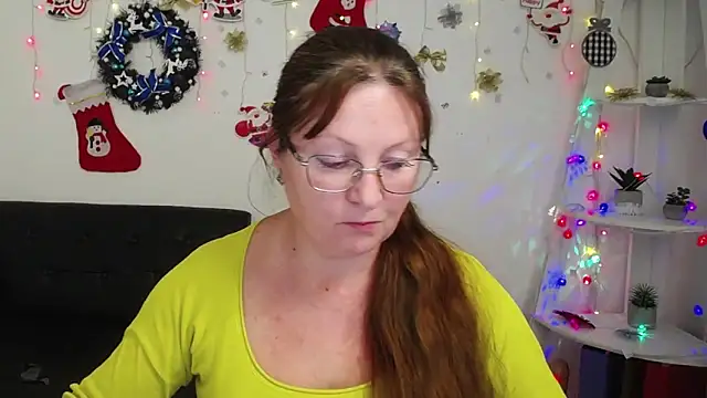 VanessaHotts online show from 01/04/25, 03:28